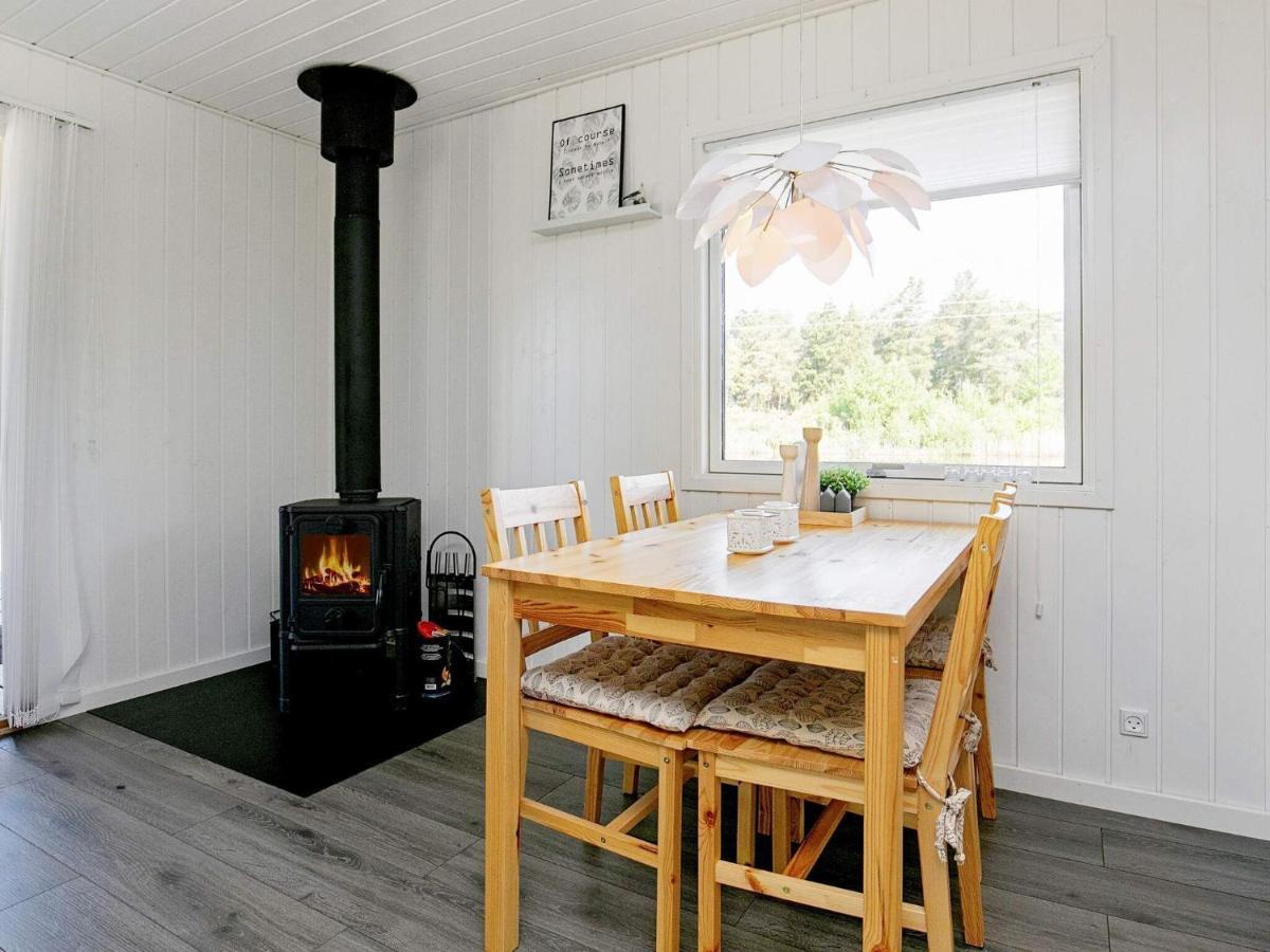 4 Person Holiday Home In L S Laeso ภายนอก รูปภาพ